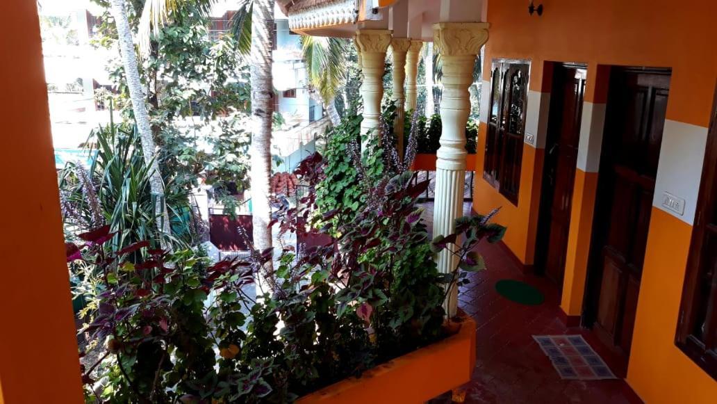 Thriphala Ayurveda Yogashram Apartment Thiruvananthapuram Exterior foto